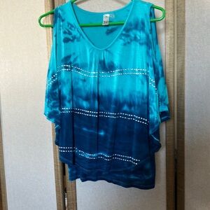 FINAL MARKDOWN Thomas and Olivia variegated embellished top petite small
